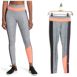 Nike leggings